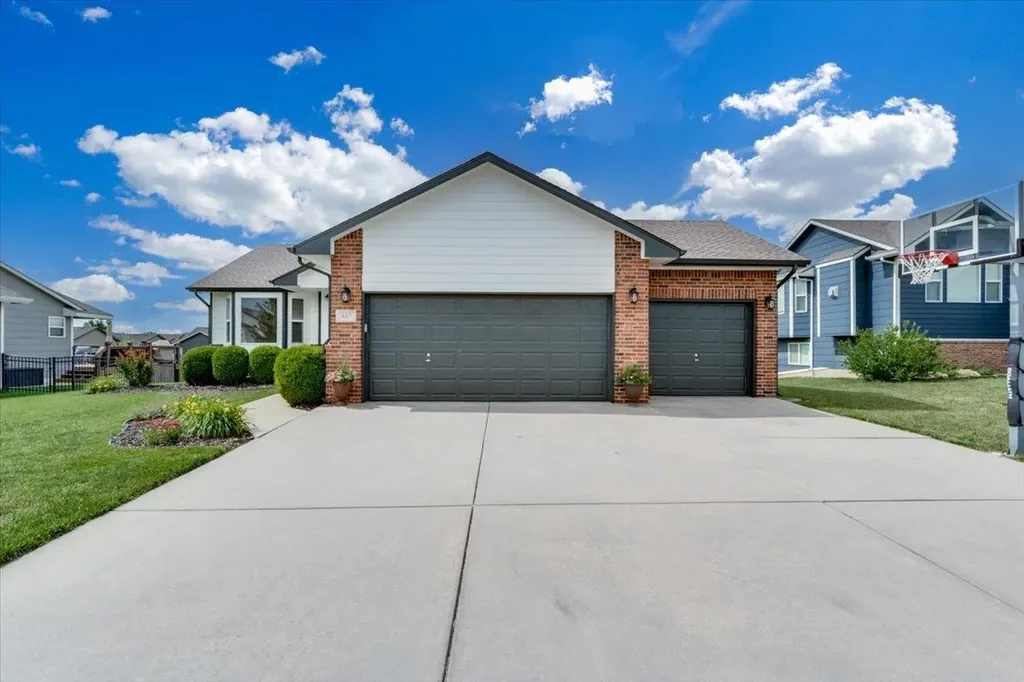 617 W Slate Andover KS 67002