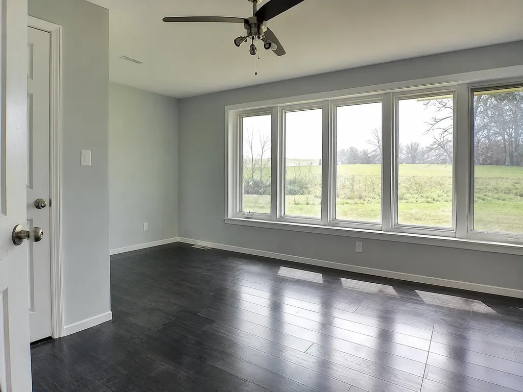 211 S Meridian Road Wellington KS 67152