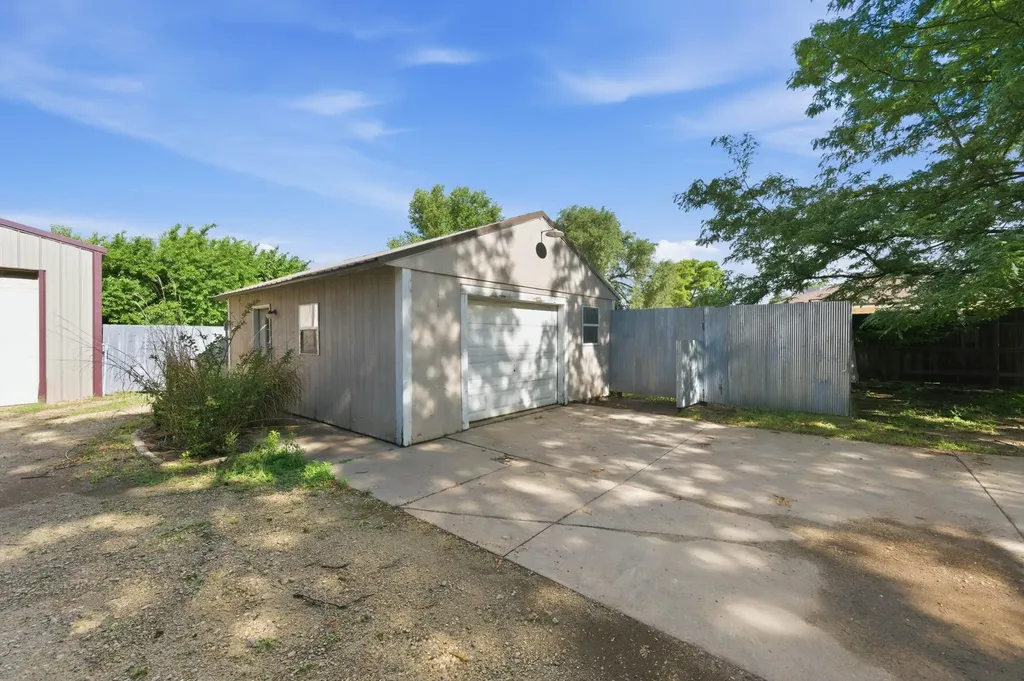 109 Sherman Newton KS 67114