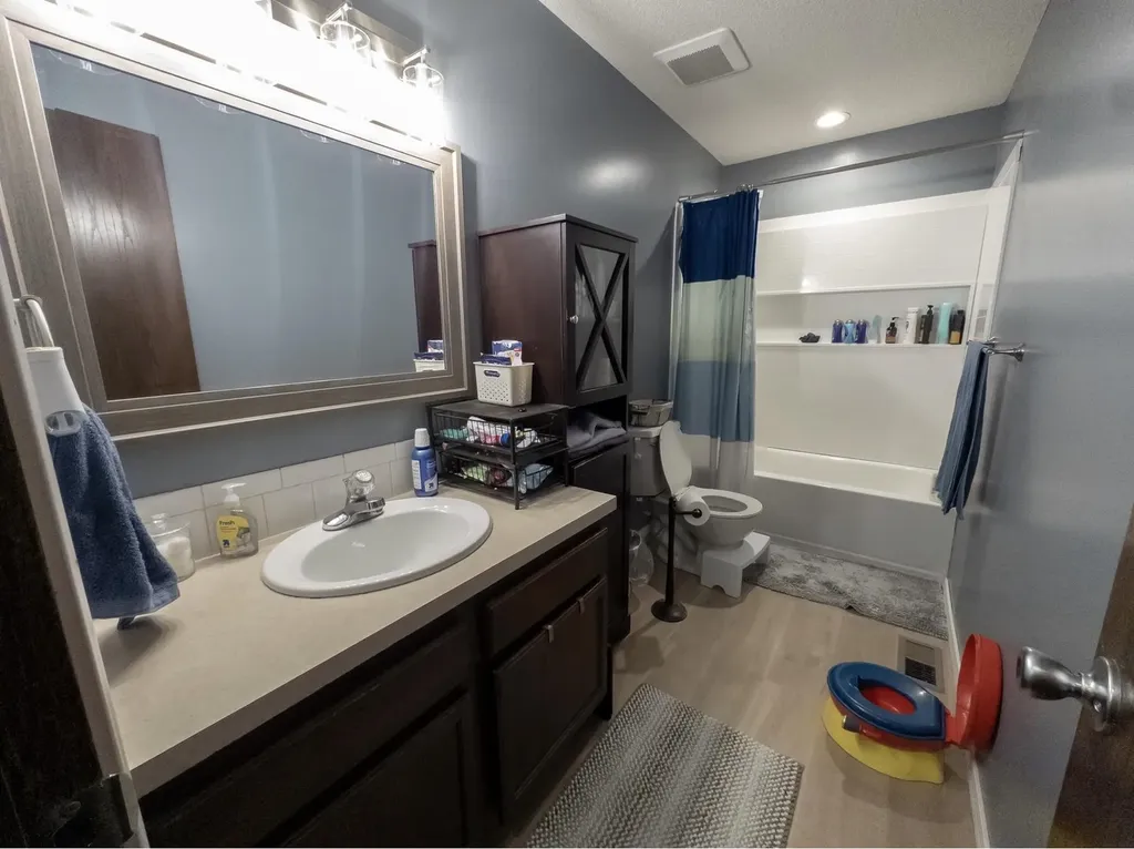 220 N Nevada Court Wichita KS 67212