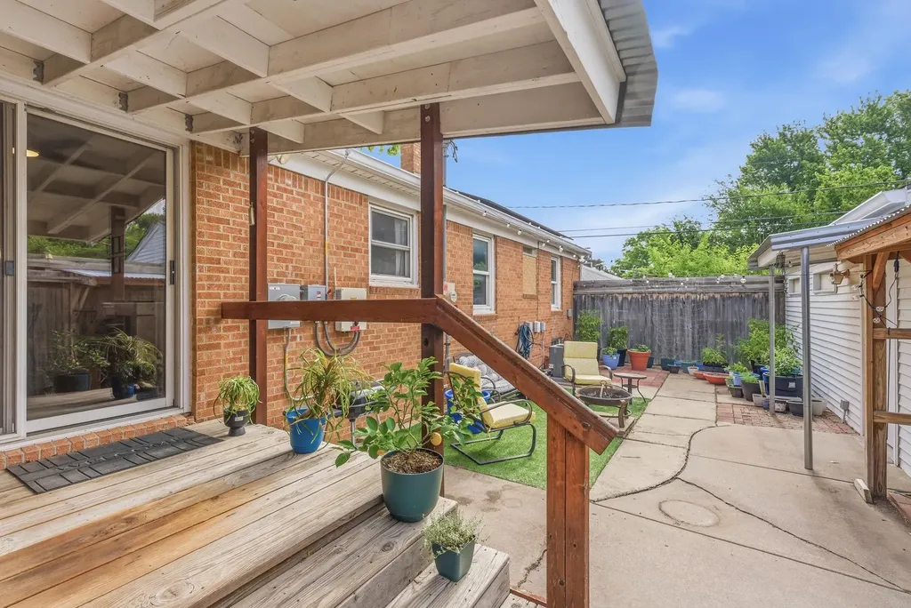 6015 E Zimmerly Street Wichita KS 67218