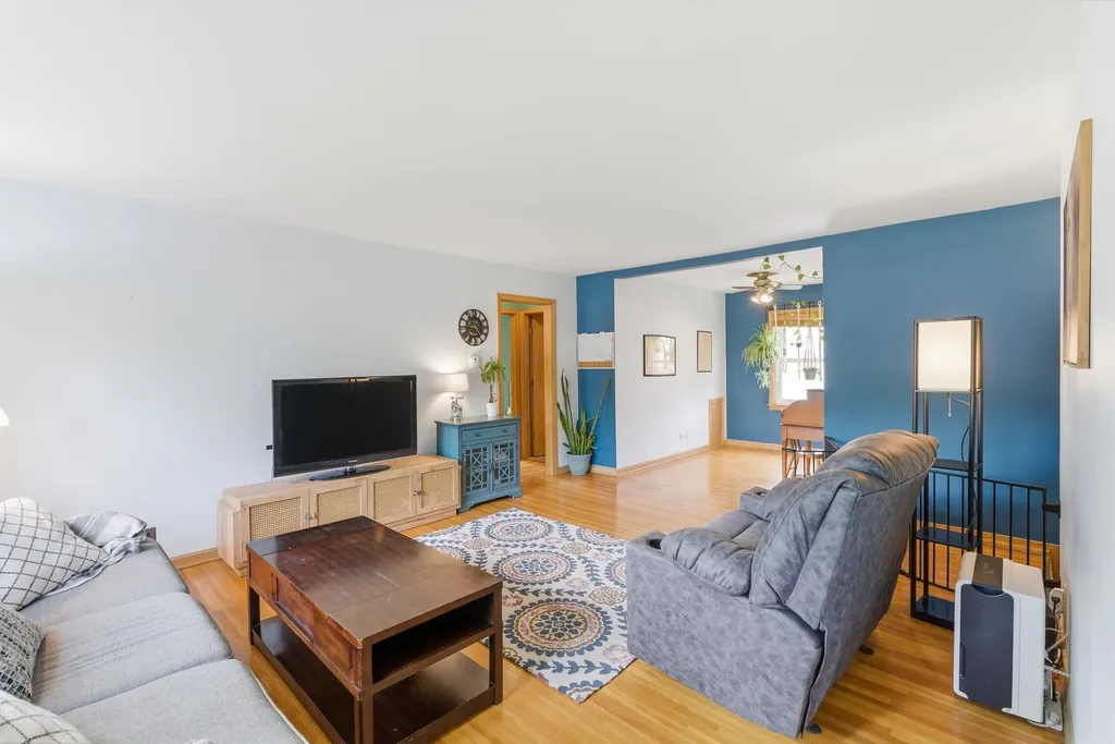 6015 E Zimmerly Street Wichita KS 67218