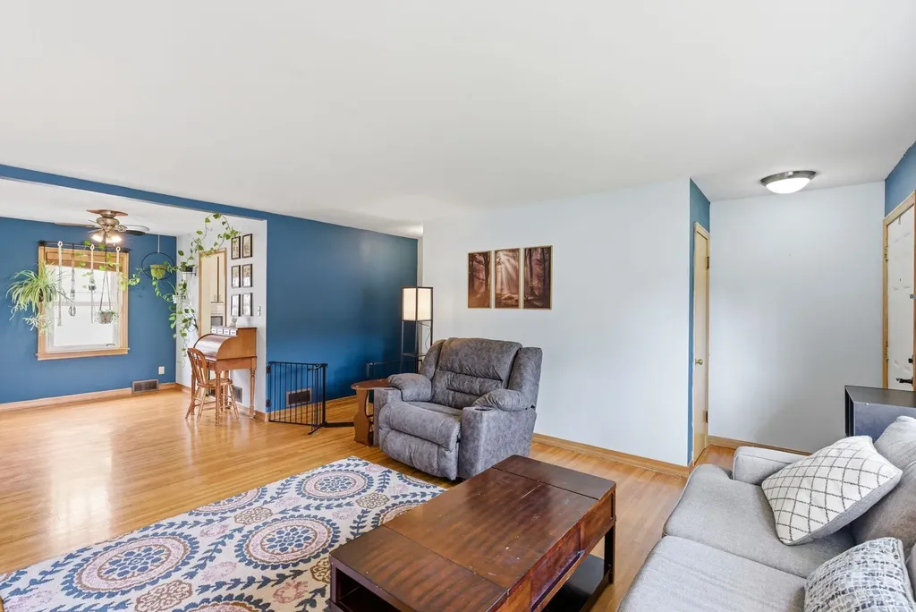 6015 E Zimmerly Street Wichita KS 67218