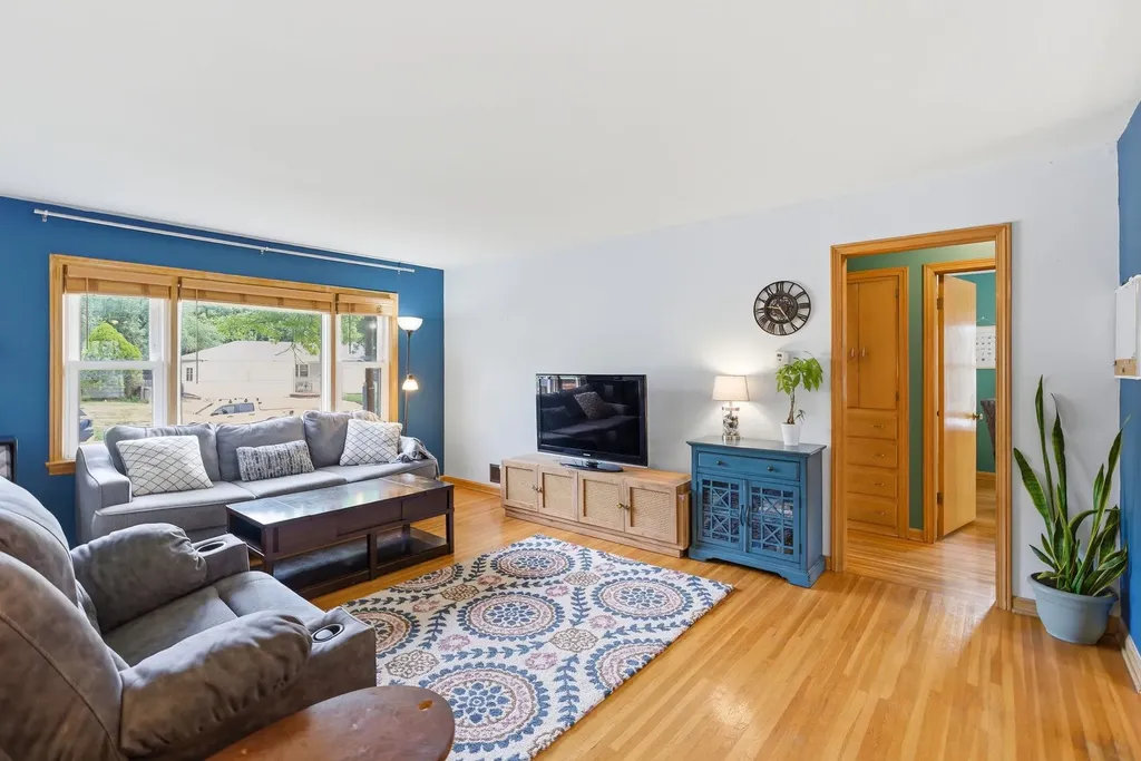 6015 E Zimmerly Street Wichita KS 67218