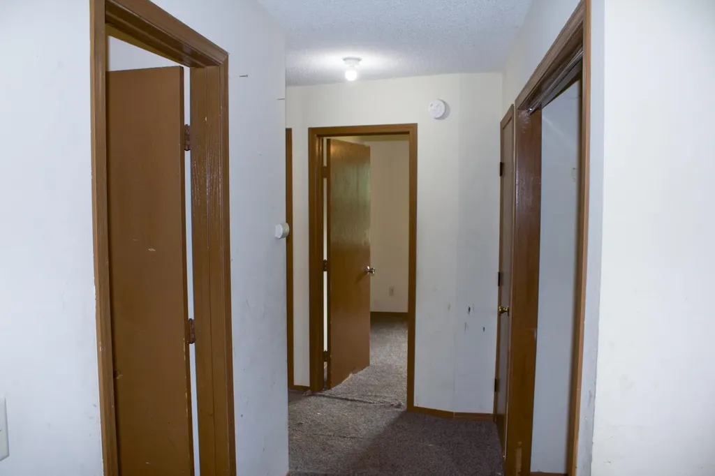 215 W Overlook Drive Derby KS 67037-2621