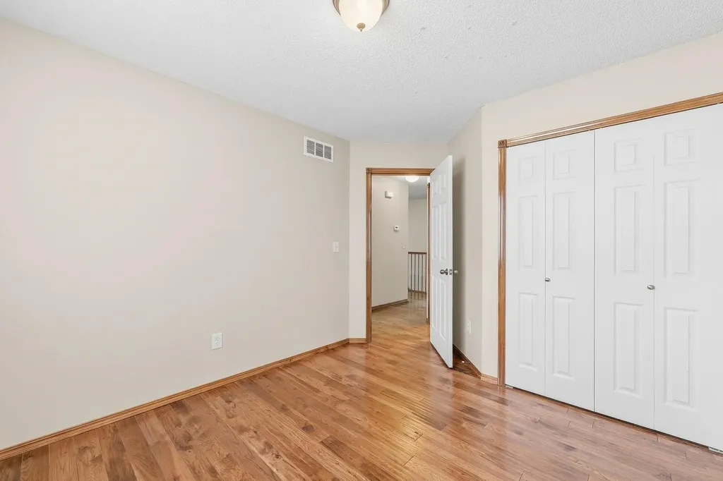 921 S Glenmoor Wichita KS 67207