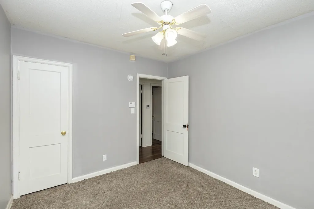 633 Harding Wichita KS 67208