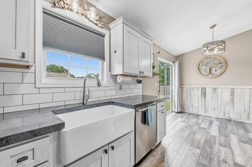 5714 W 41st Circle S Wichita KS 67215