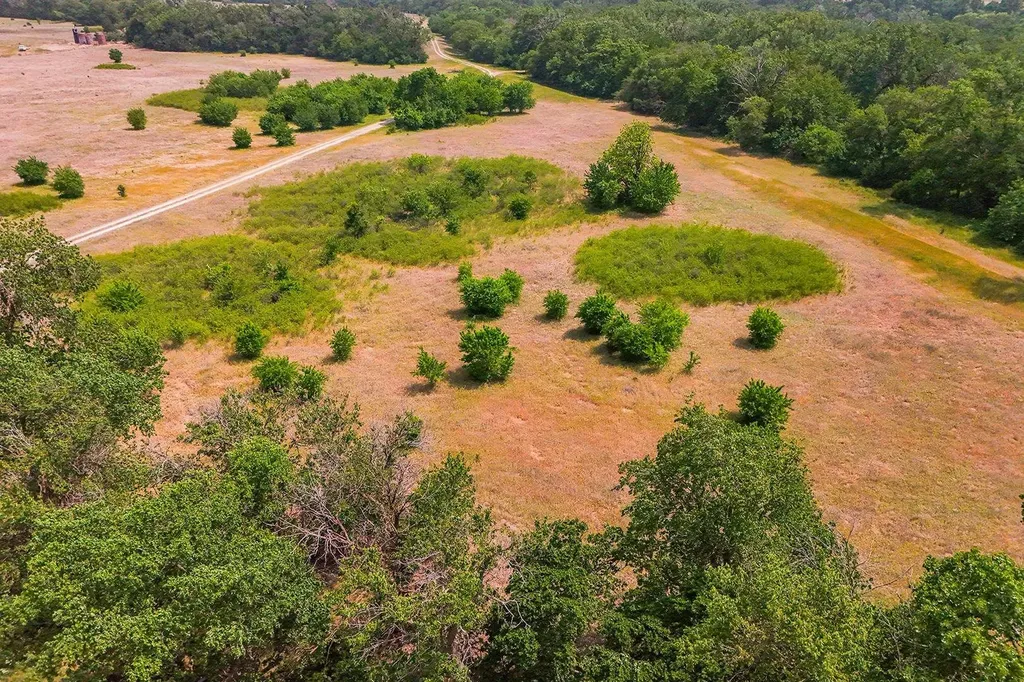 42.21 Acres E Long View Burrton KS 67020