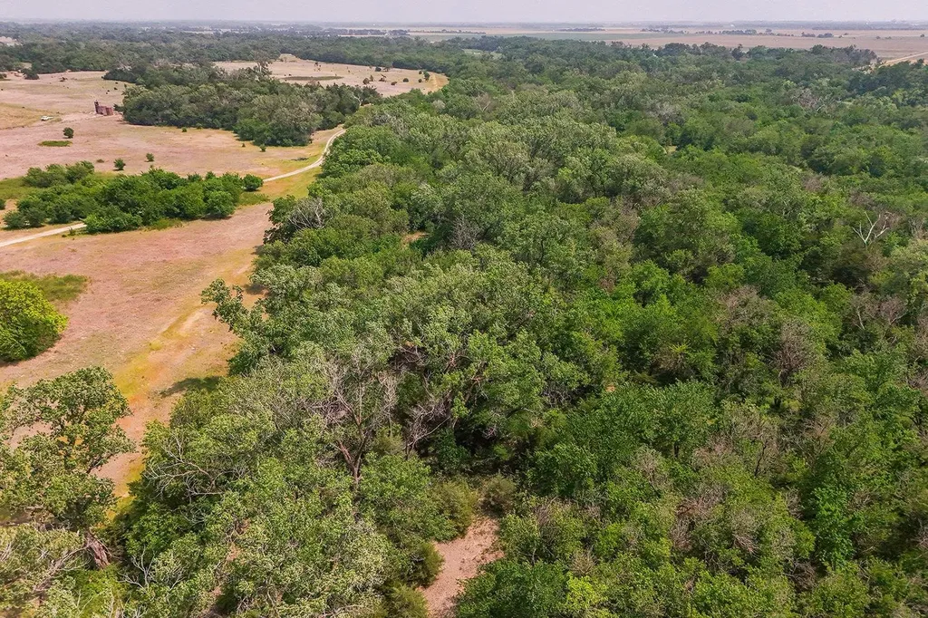 42.21 Acres E Long View Burrton KS 67020