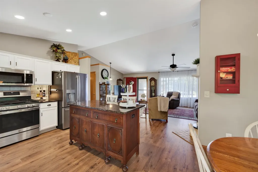 13901 W Ponderosa Wichita KS 67235