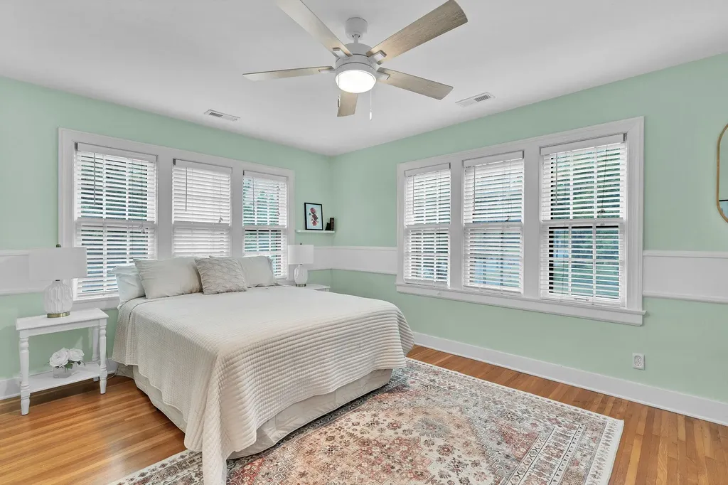104 N Pershing Wichita KS 67208