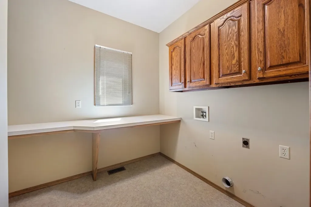 3131 N Forest Lakes Court Wichita KS 67205-1905