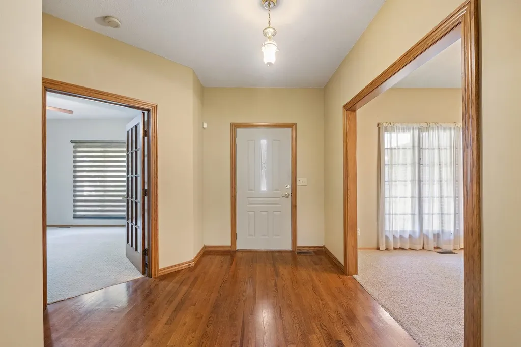 3131 N Forest Lakes Court Wichita KS 67205-1905