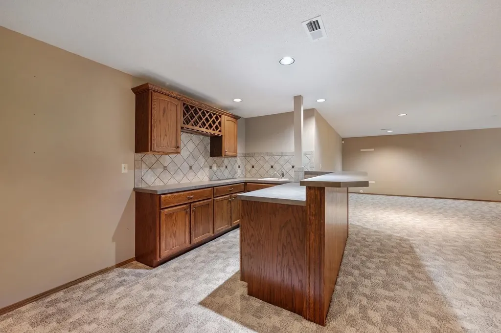 3131 N Forest Lakes Court Wichita KS 67205-1905