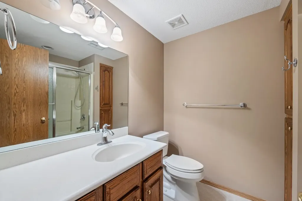 3131 N Forest Lakes Court Wichita KS 67205-1905