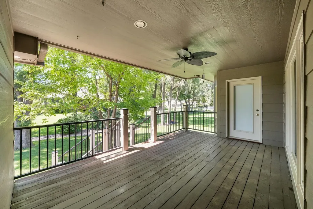 3131 N Forest Lakes Court Wichita KS 67205-1905