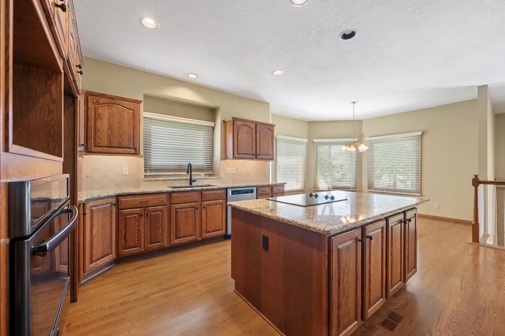 3131 N Forest Lakes Court Wichita KS 67205-1905
