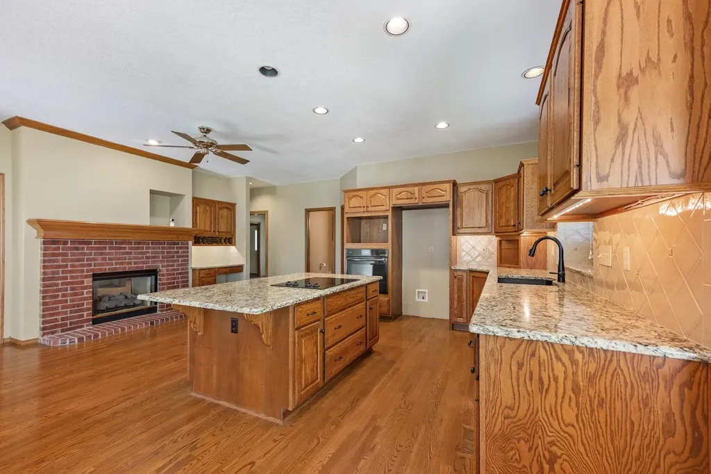 3131 N Forest Lakes Court Wichita KS 67205-1905