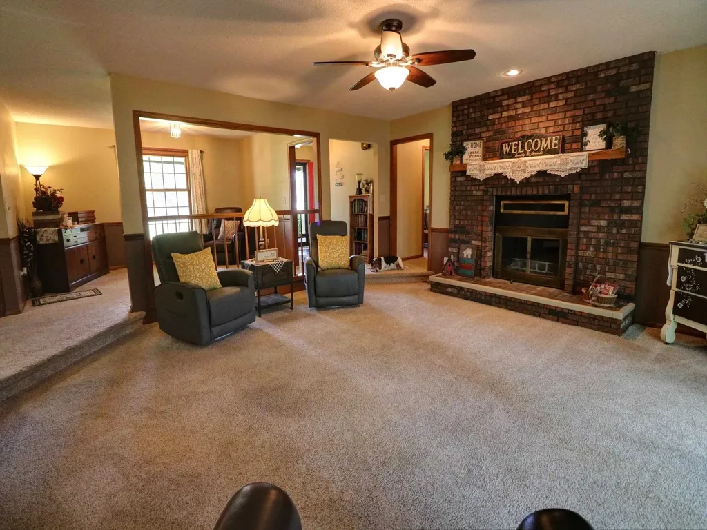 3231 Red Fox Lane Newton KS 67114