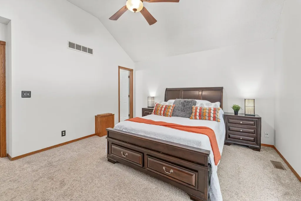 7307 W Barrington Court Wichita KS 67212