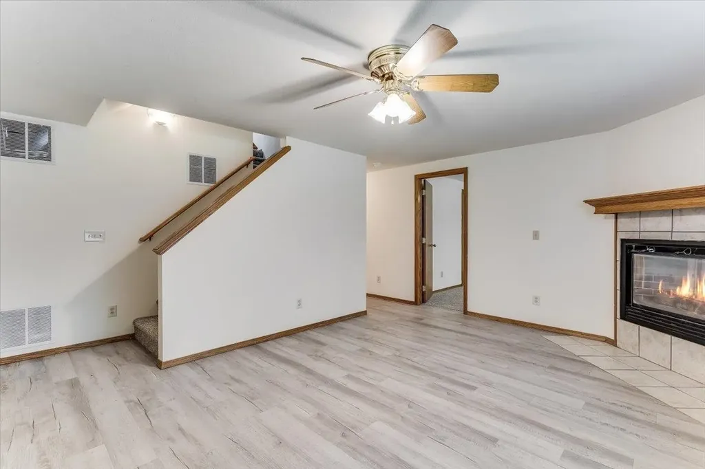 2302 N Shefford Circle Wichita KS 67205