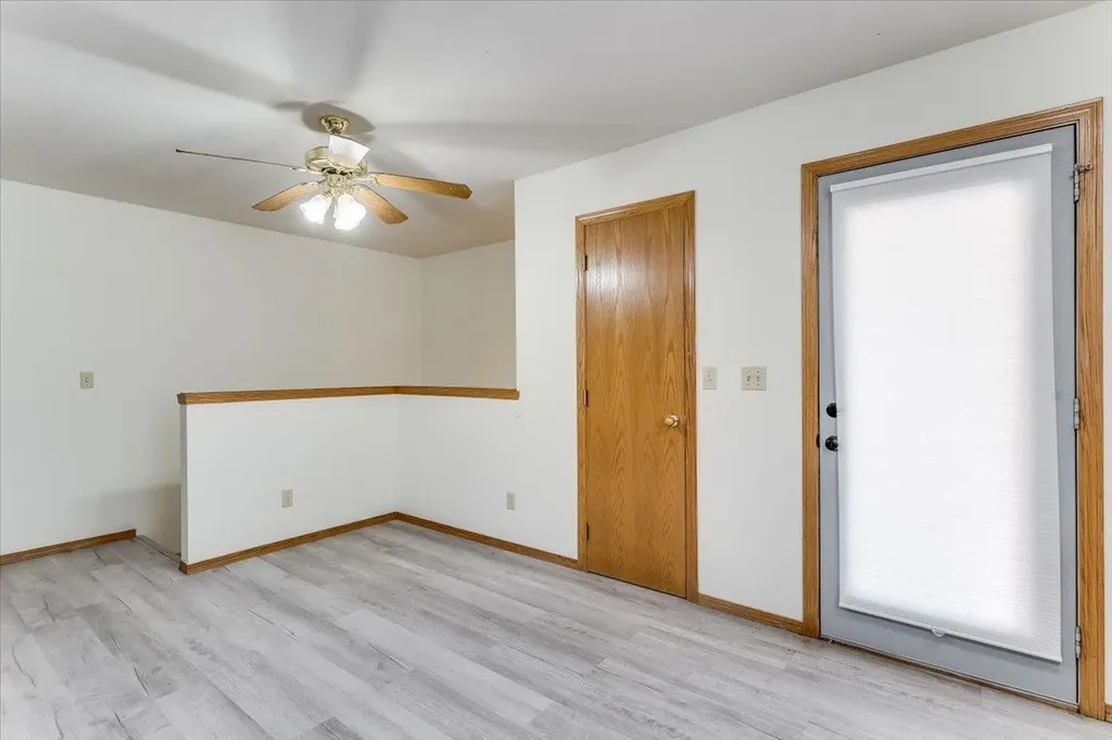 2302 N Shefford Circle Wichita KS 67205