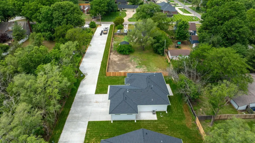 110 S Byron Wichita KS 67209