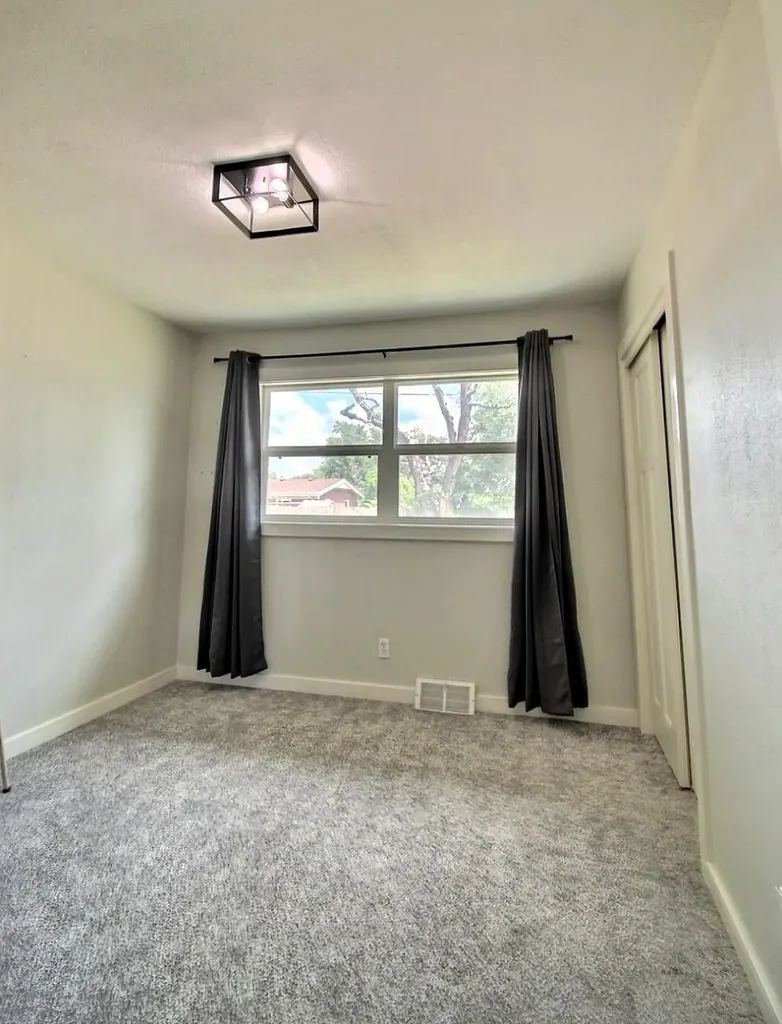 3434 S Washington Avenue Wichita KS 67216