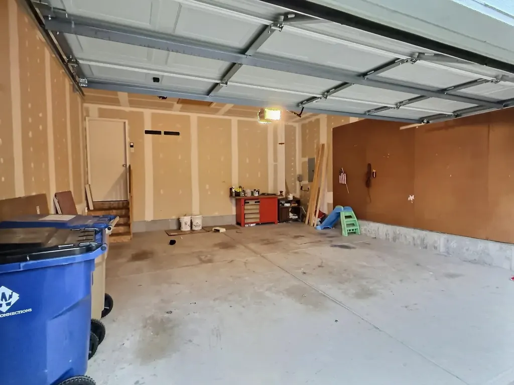 4602 N Spyglass Wichita KS 67226