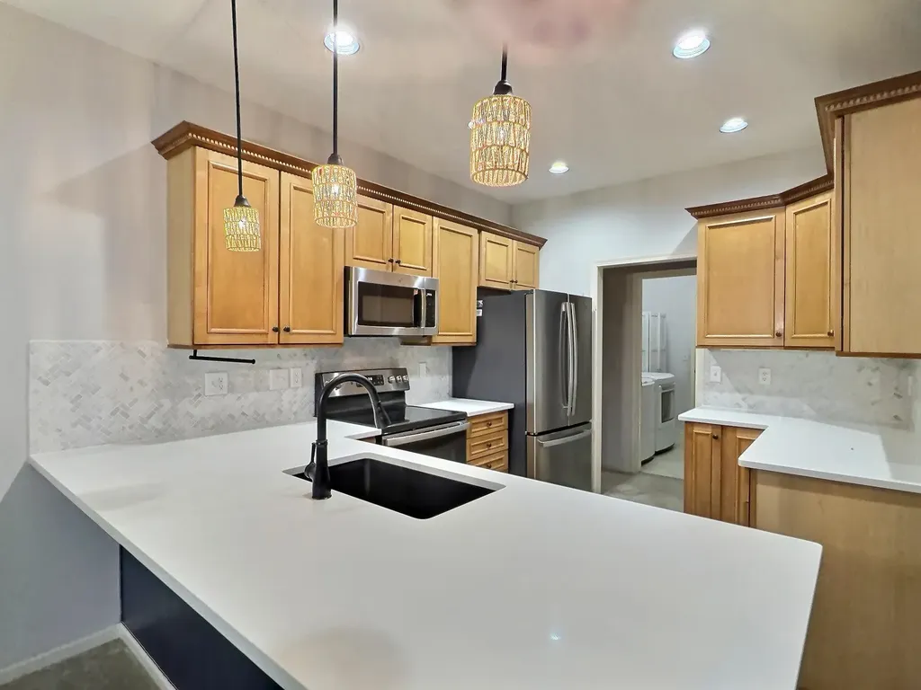 4602 N Spyglass Wichita KS 67226