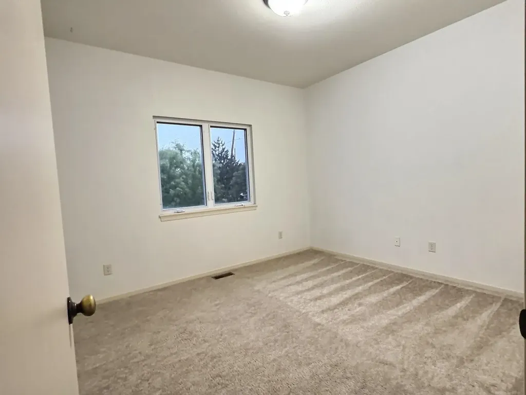 4602 N Spyglass Wichita KS 67226