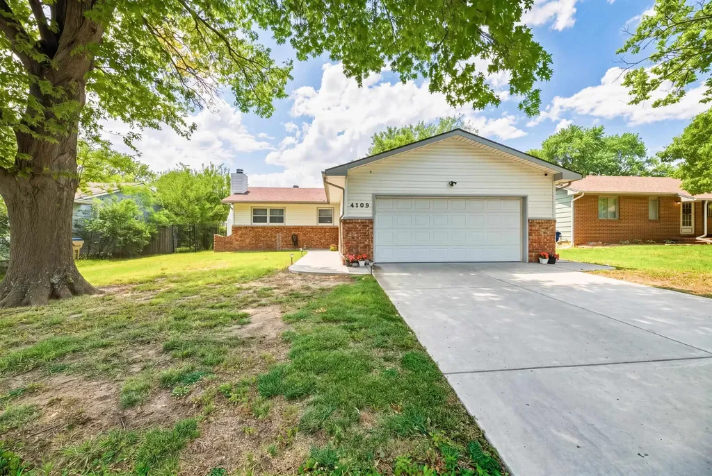 4109 N Danbury Street Bel Aire KS 67220