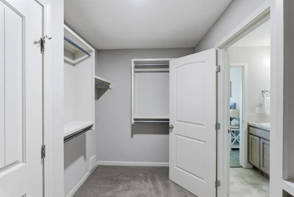 1809 S Stephanie Street Wichita KS 67207-1136