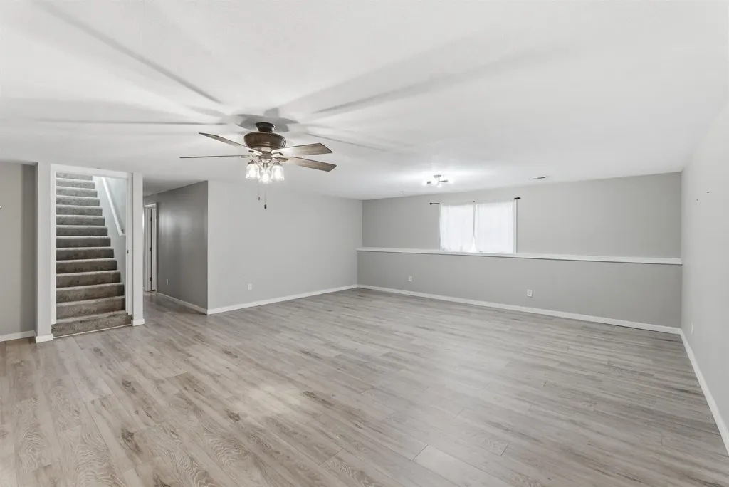 1809 S Stephanie Street Wichita KS 67207-1136
