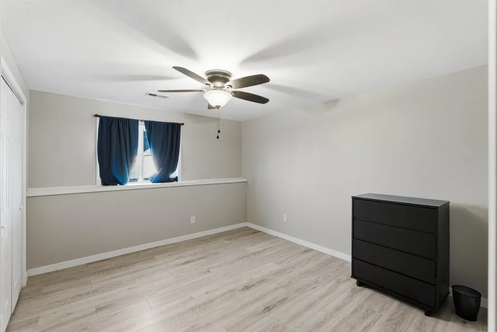 1809 S Stephanie Street Wichita KS 67207-1136