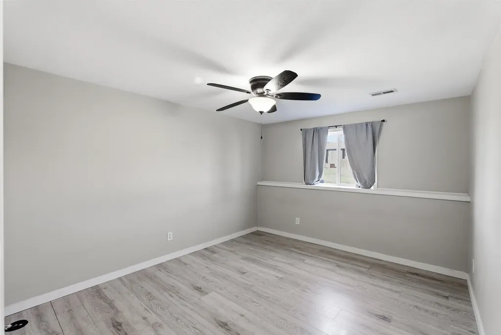 1809 S Stephanie Street Wichita KS 67207-1136