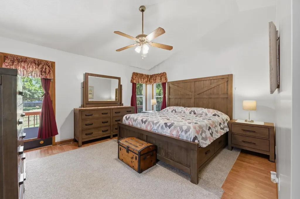 2120 S Linden Court Wichita KS 67207