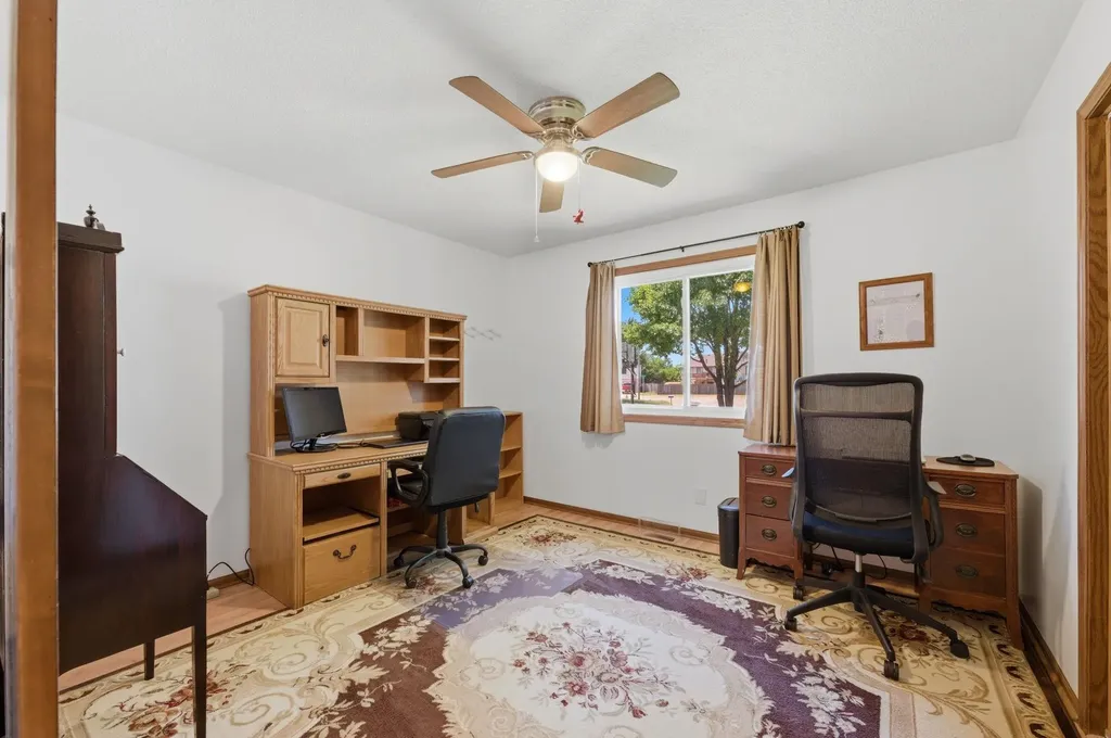 2120 S Linden Court Wichita KS 67207
