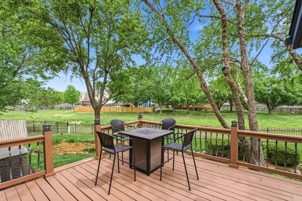 2120 S Linden Court Wichita KS 67207