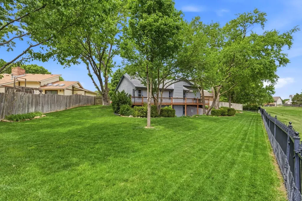 2120 S Linden Court Wichita KS 67207