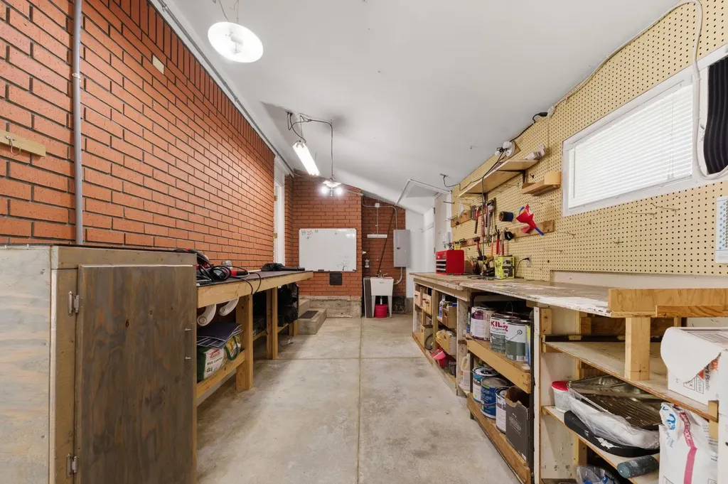 1635 N Kessler Avenue Wichita KS 67203