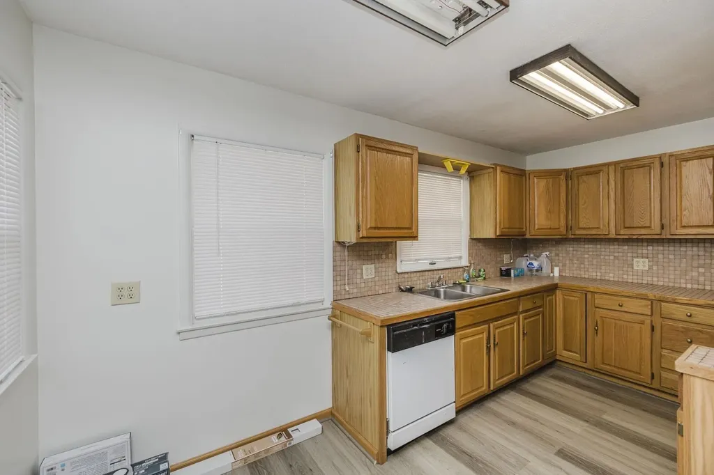 7802 E Morris Wichita KS 67207