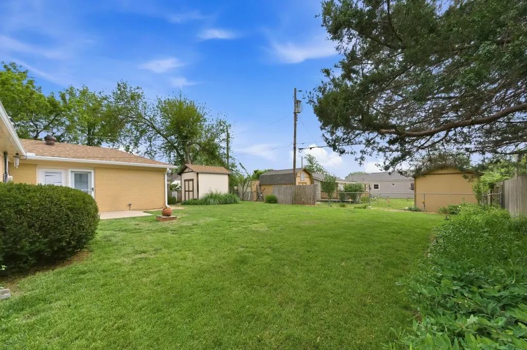 836 N Kessler Street Wichita KS 67203