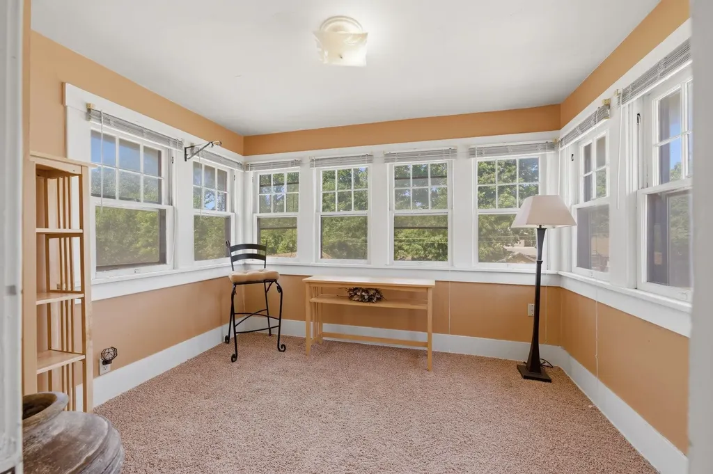 341 S Hillside Avenue Wichita KS 67211