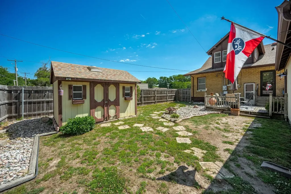 341 S Hillside Avenue Wichita KS 67211