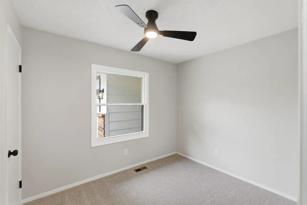 442 N Hickory Lane Valley Center KS 67147