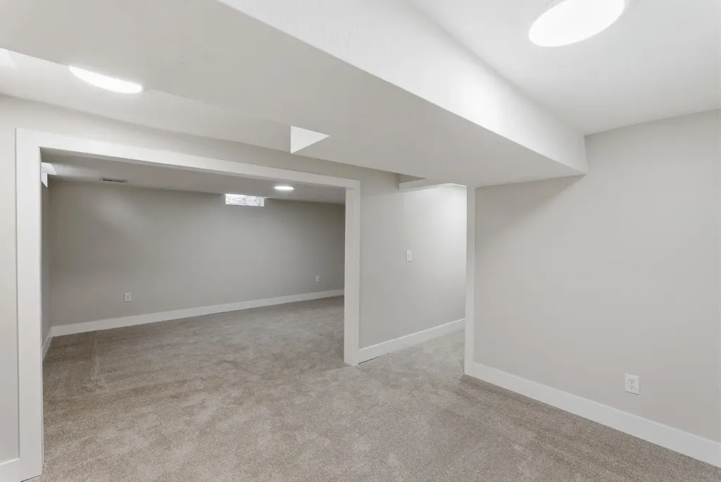 442 N Hickory Lane Valley Center KS 67147