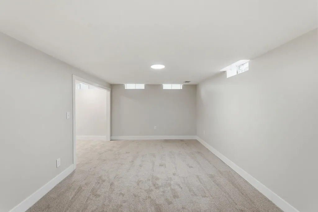 442 N Hickory Lane Valley Center KS 67147