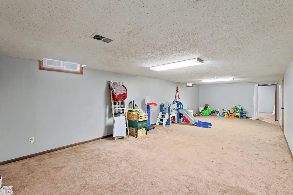 3808 W Cornelison Street Wichita KS 67203